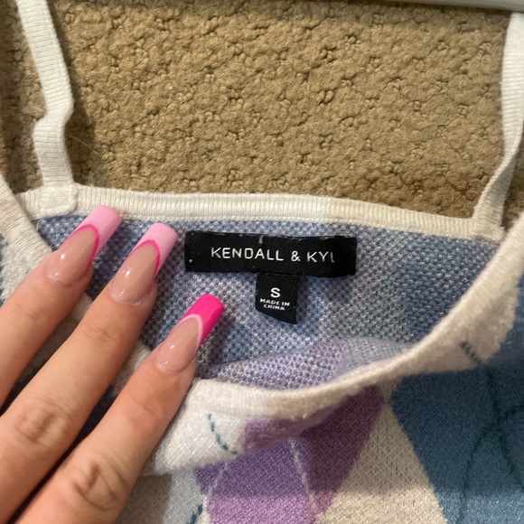 pacsun tank never worn but doesn’t have tags, kendal and kylie launch - Picture 2 of 2